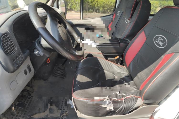 Used Ford Classic Transit 2013 2.8T Diesel Logistics Model with Short Wheelbase and Mid-Roof JX493ZLQ4