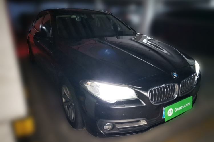 Used BMW 5 Series 2017 520Li Elegant Edition Front Right 45 Deg