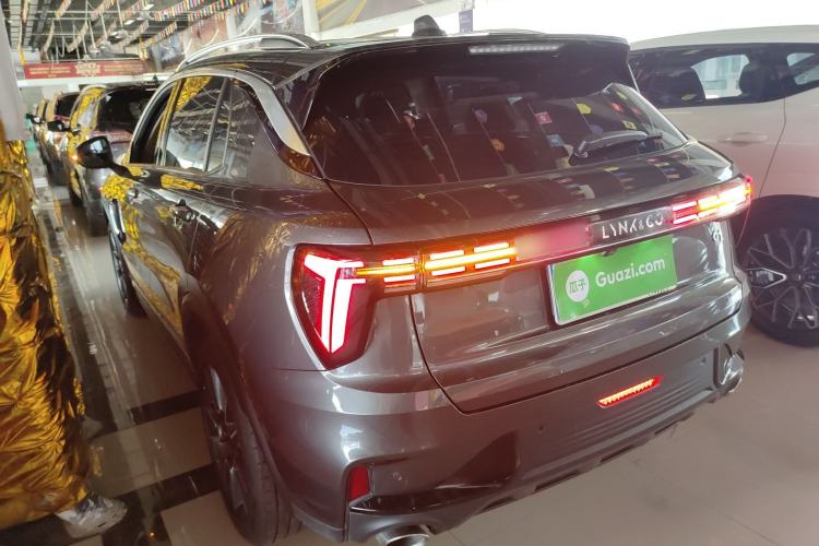 Used Lynk & Co 01 2023 2.0TD Two-Wheel Drive Pro Trim Rear Left 45 Deg