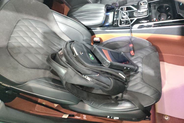 Used Hongqi HS5 2022 2.0T Smart Connect Flagship Enjoyment Purchase Edition Right Front Seat