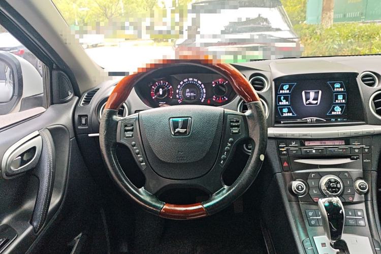 Used Luxgen Great 7 SUV 2012 Limited-Edition Sharp Model 2.2T Two-Wheel Drive Smart Version
