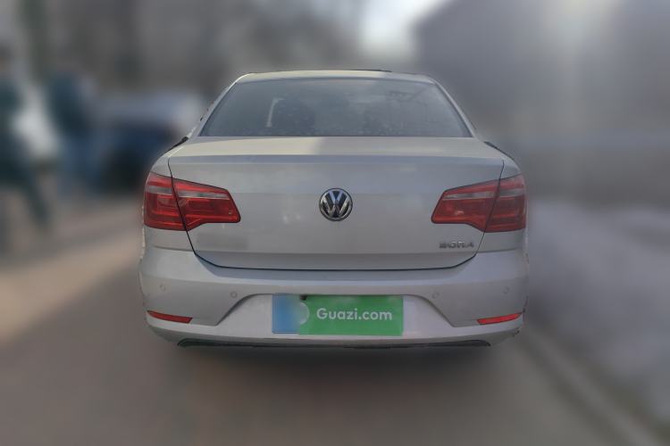 Used Volkswagen Bora 2013 1.6L Manual Fashion Edition
