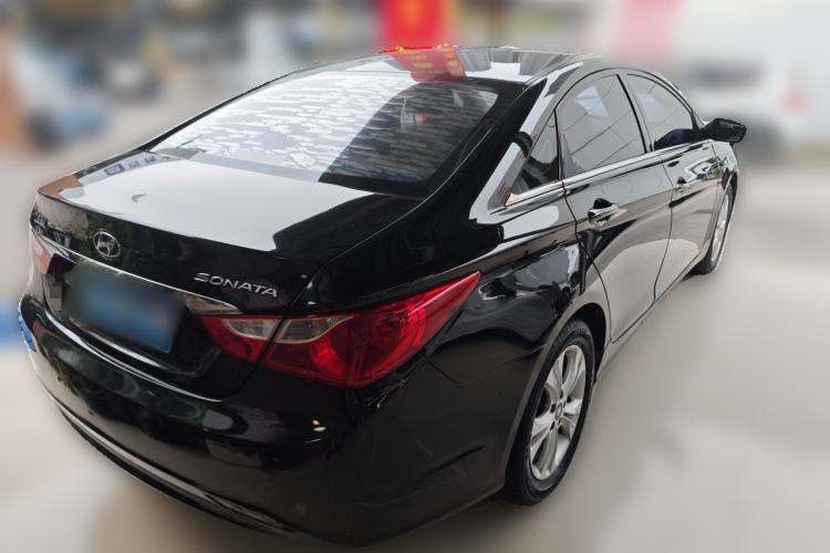 Used Hyundai Sonata 2011 2.0L Automatic Leading Edition Rear Right 45 Deg