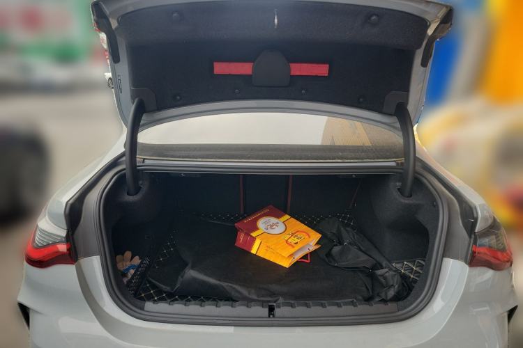 Used BMW 4 Series 2023 425i M Sport Package Trunk