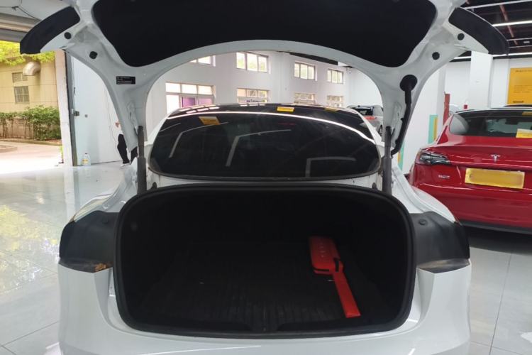 Used Tesla Model 3 2023 Rear-Wheel-Drive Version
