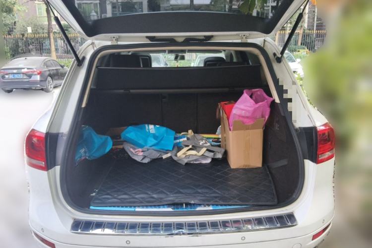 Used Volkswagen Touareg 2015 3.0 TSI Standard Model Trunk