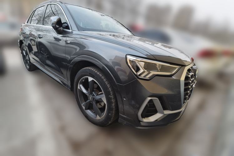 Used Audi Q3 2021 35 TFSI Fashion Dynamic Model