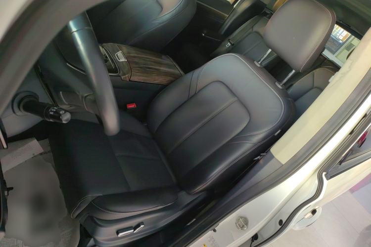 Used GAC Trumpchi M8 2021 Lingxiu Series 390T Deluxe Edition
