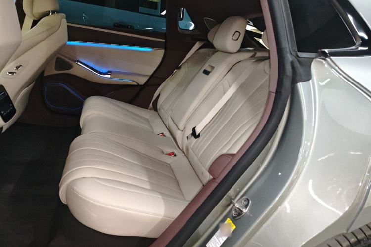 Used Denza Z9GT 2024 1100 Four-Wheel Drive Ultra Version