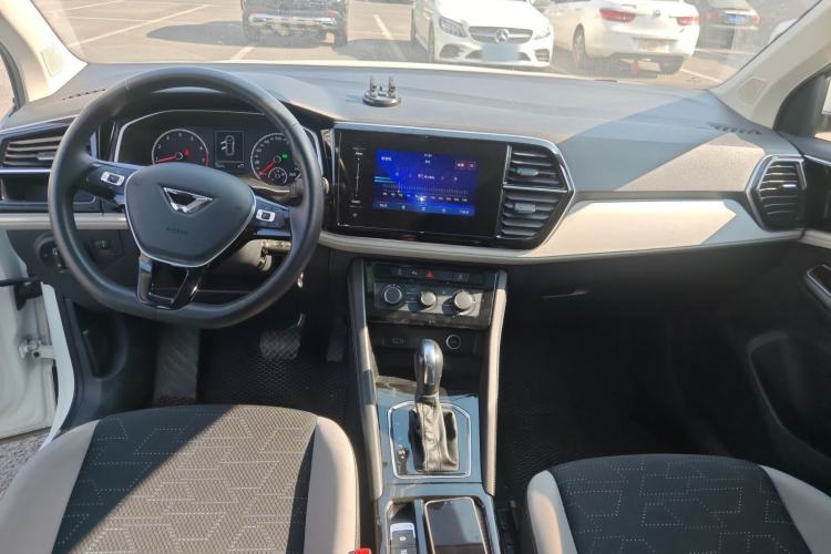 Used Jetta VS7 2023 280TSI Automatic Trend Edition
