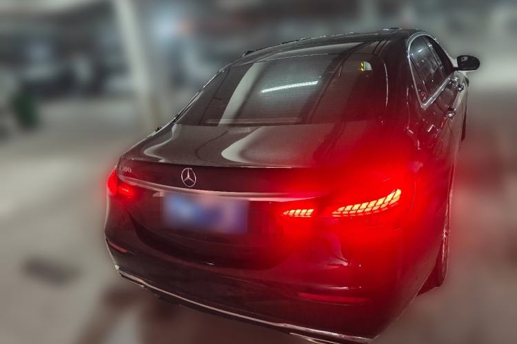 Used Mercedes-Benz E-Class 2021 Facelift E 260 L
