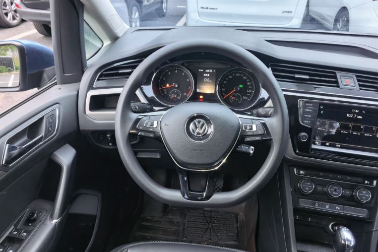 Used Volkswagen Touran 2018 Volkswagen Touran L 280TSI DSG Comfort Edition 7 Seats China V Emission Standard
