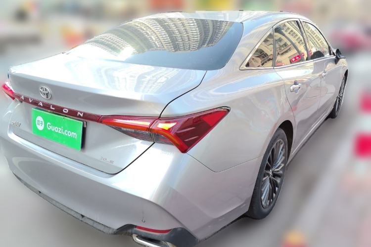 Used Toyota Avalon 2019 2.0L XLE Premium Edition China VI