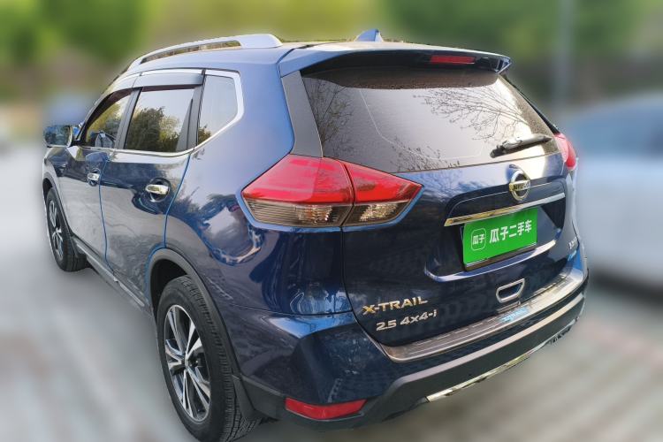 Used Nissan X-Trail 2017 2.5L CVT Luxury Edition 4WD Rear Left 45 Deg