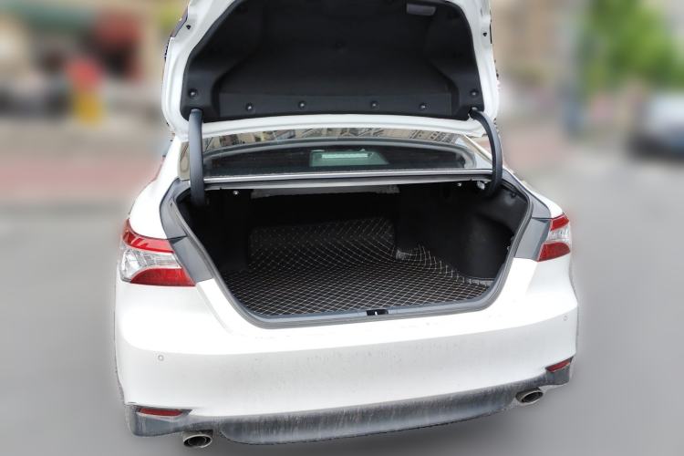 Used Toyota Camry 2021 2.5G Luxury Edition Trunk