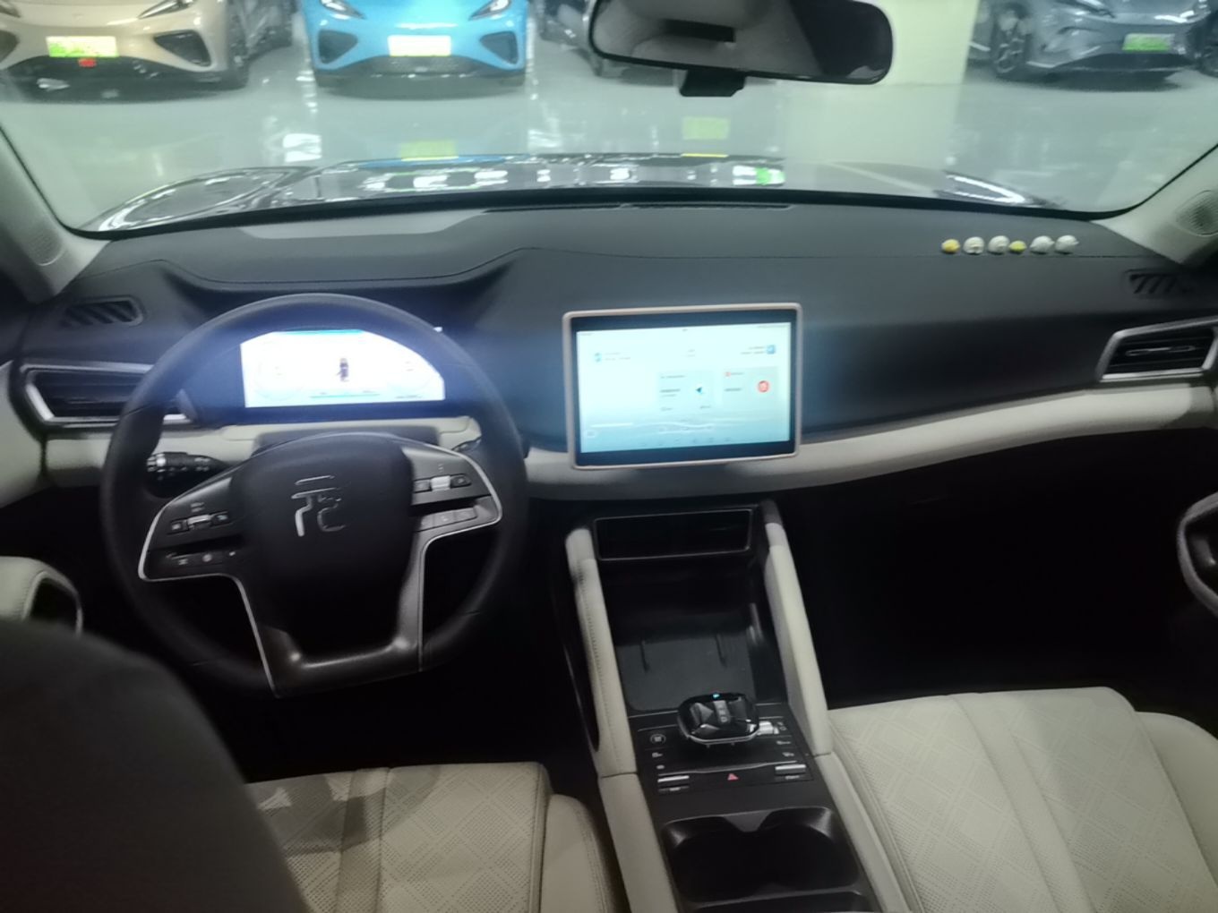BYD Yuan UP 2025 Intelligent Driving Version 401 KM Dynamic Edition — снимка 12