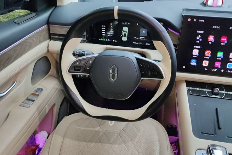 Used Hima AITO M7 2022 1.5T Four-Wheel Drive Luxury Edition Steering Wheel