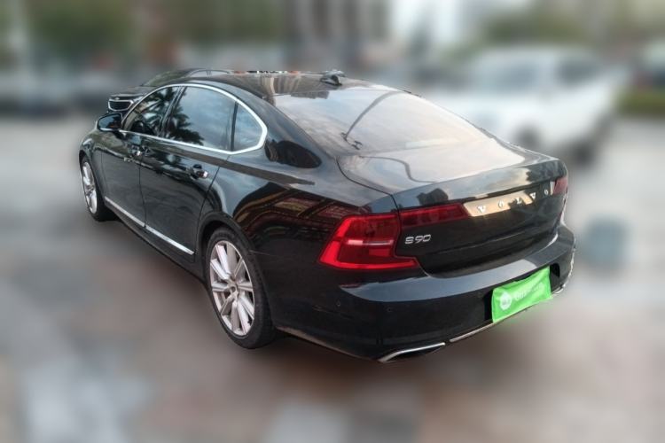 Used Volvo S90 2020 Facelift T5 Smart Luxury Edition