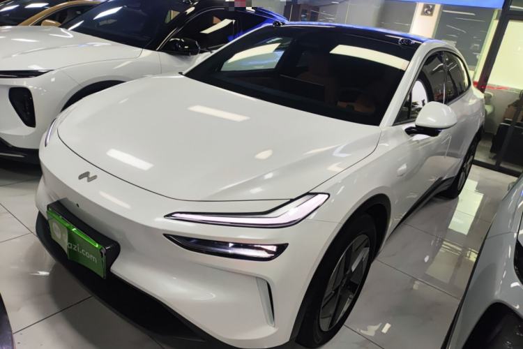 Used ONVO L60 2024 60 kWh All-Wheel Drive