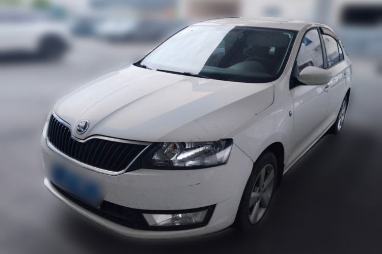 Used Skoda Rapid 2013 1.6L Manual Smart Selection Model