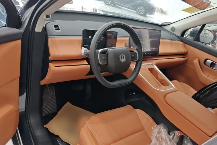 Used Leapmotor C16 2026 All-Electric 630 LiDAR Zhizun Edition 6 Seats
