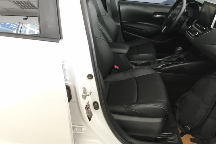 Used Toyota Levin 2021 185T CVT Luxury Edition Right Front Seat