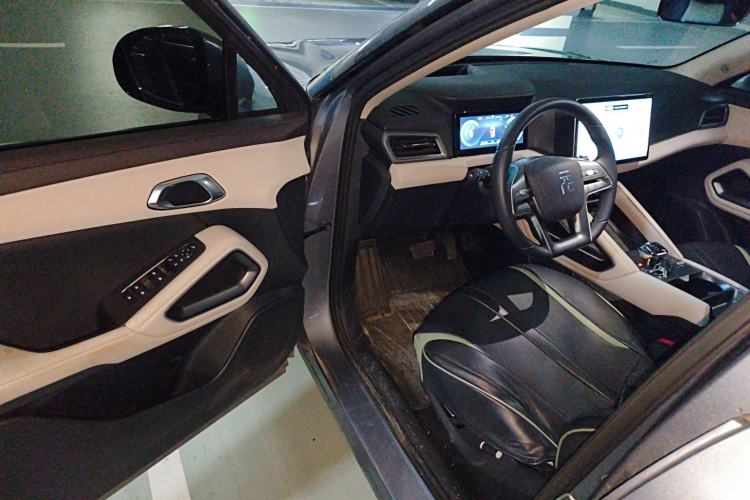 Used BYD Yuan UP 2024 401KM Beyond Edition Driver Seat