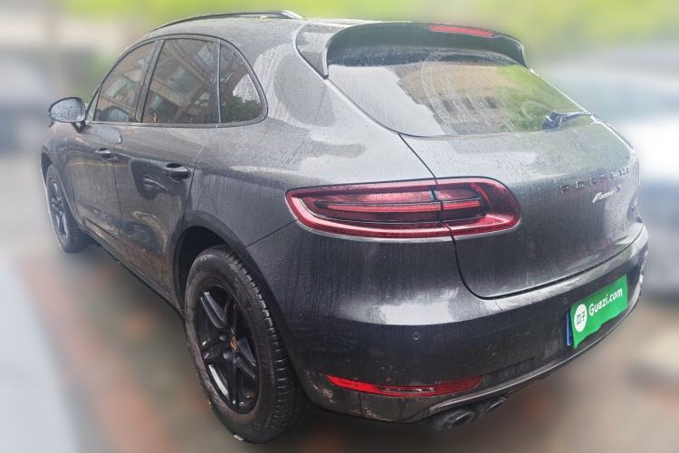 Used Porsche Macan 2016 Macan 2.0T Rear Left 45 Deg