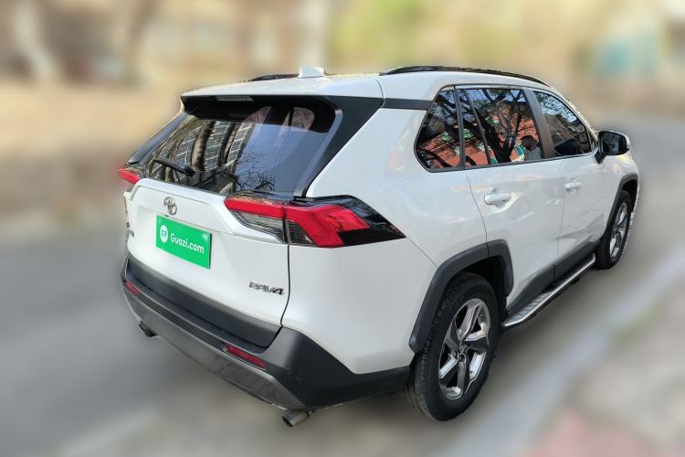 Used Toyota RAV4 2021 2.0L CVT Two-Wheel Drive Fashion Edition
