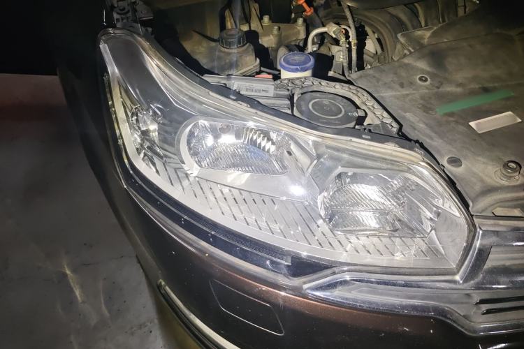 Used Citroen C5 2014 2.0L Automatic Zunyue Model