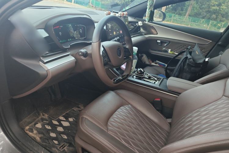 Used BYD Han 2022 EV Genesis Edition 715KM Front-Wheel-Drive Prestige Model Left Front Seat