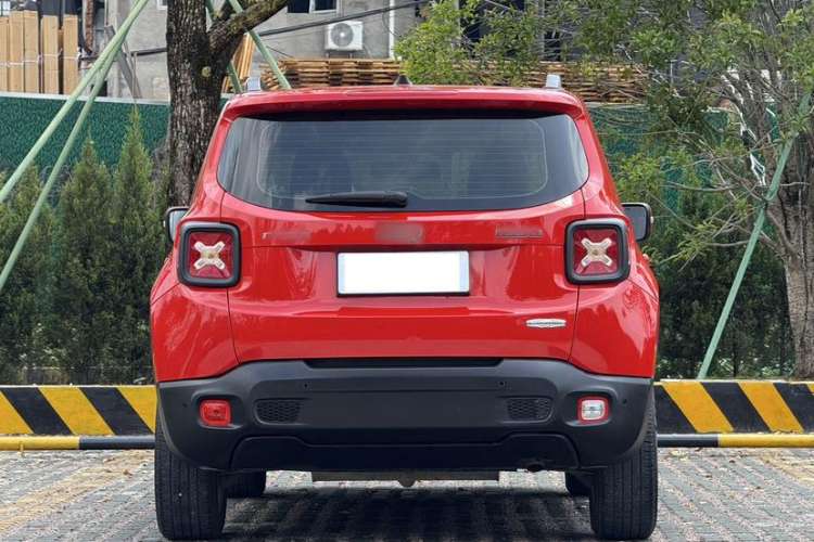 Used Jeep Renegade 2018 Connected Large Screen Version 180T Automatic High-Energy Edition