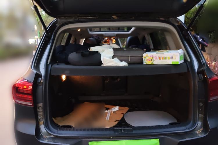 Used Volkswagen Tiguan 2015 1.8TSI Automatic Two-Wheel Drive Luxury Model Trunk