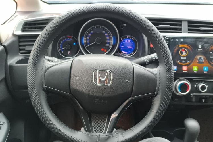 Used Honda Fit 2016 1.5L SE CVT Fashion Model