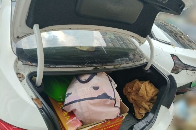 Used BMW 5 Series 2014 525Li Luxury Design Package Trunk