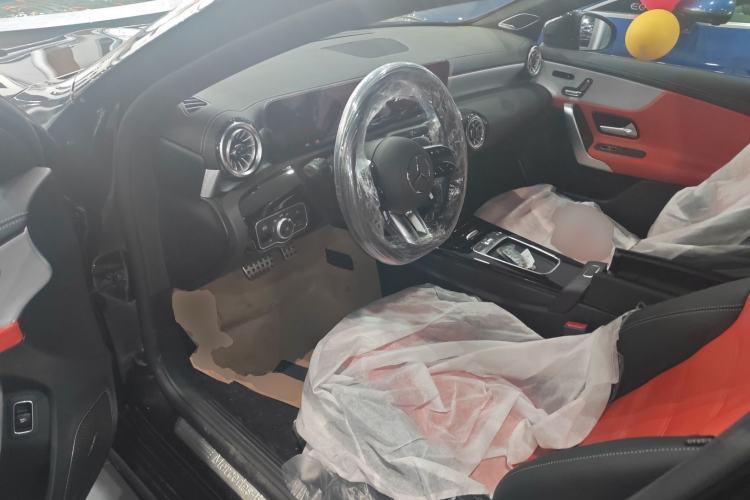 Used Mercedes-Benz A-AMG 2025-Year Restyled AMG A 35 L 4MATIC