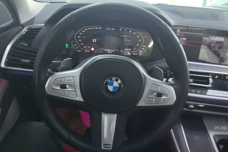 Used BMW X5 2022 Restyled xDrive 30Li Luxury Version M Sport Package
