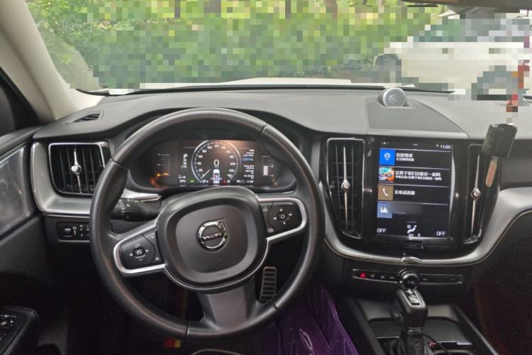 Used Volvo XC60 2018 T5 4x4 Zhiyi Edition