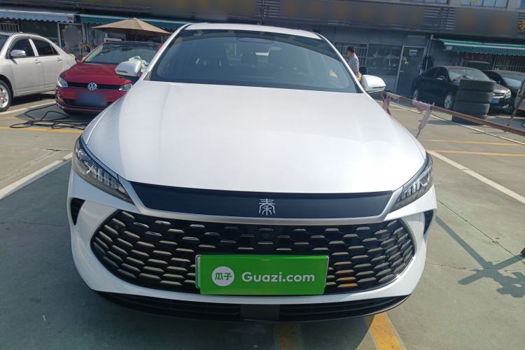 Used BYD Qin PLUS 2025 DM-i Smart Drive 120KM Superior Model
