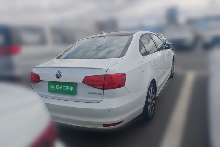 Used Volkswagen Sagitar 2015 1.6L Manual Comfort Model Rear Right 45 Deg