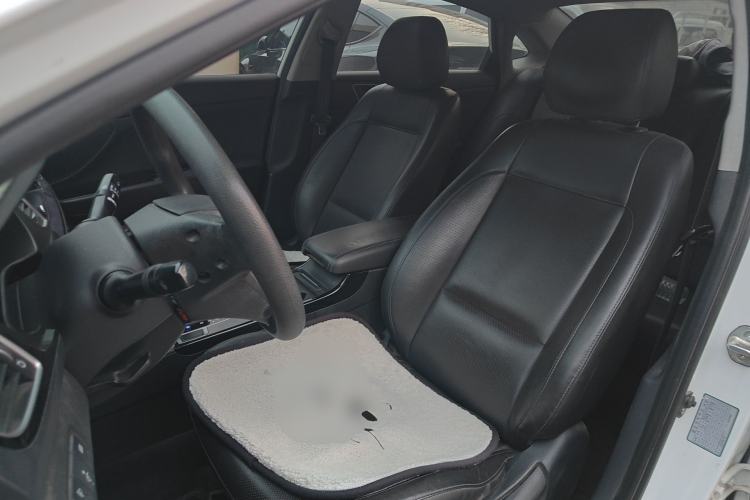 Used Hyundai Mistra 2014 1.8L Automatic Smart GLS
