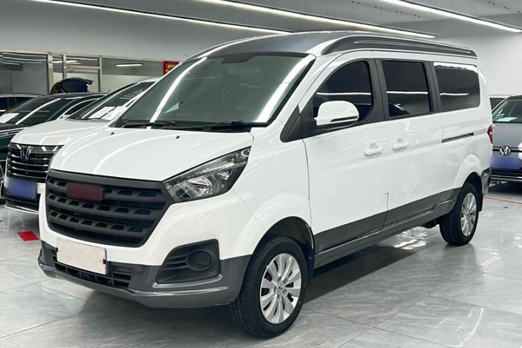 Used Jinbei Gold Hiace M Classic 2022 Panda Edition 1.5L Engineering Lion Passenger Van 6 Seats