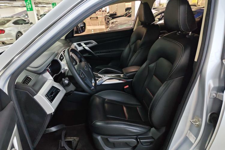 Used Geely Auto Emgrand X7 Sport 2018 1.8TD Automatic Two-Wheel Drive Zhiya Model Left Front Seat