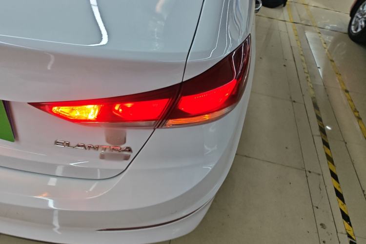 Used Hyundai Elantra (6th Generation / Lingdong) 2016 1.6L Automatic ZhiXuan – Elite Version Exterior 3