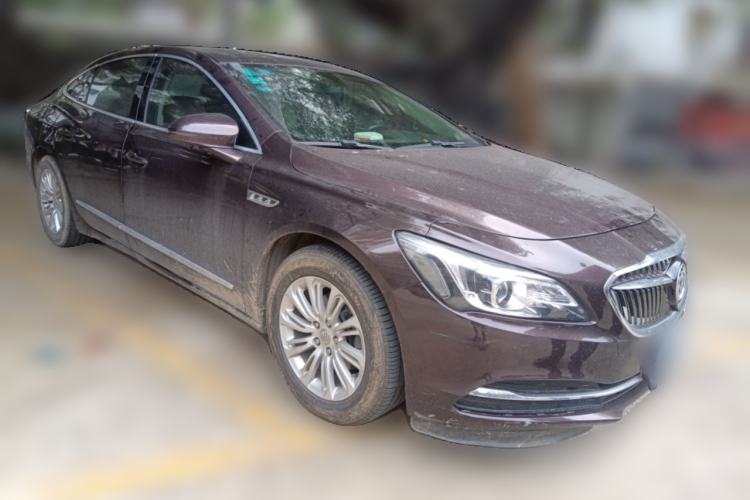 Used Buick LaCrosse 2016 20T Leading Model Front Right 45 Deg