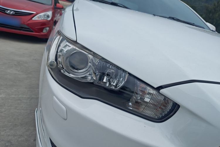 Used Mitsubishi Lancer EX 2012 Xiali Edition 2.0L CVT Flagship Model
