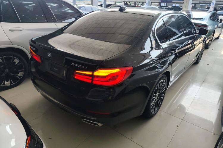 Used BMW 5 Series 2019 540Li Executive Edition Rear Right 45 Deg