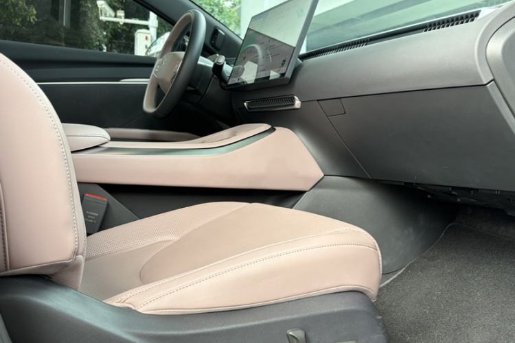 Used XPeng MONA M03 2025 600 with Ultra-Long Range Max