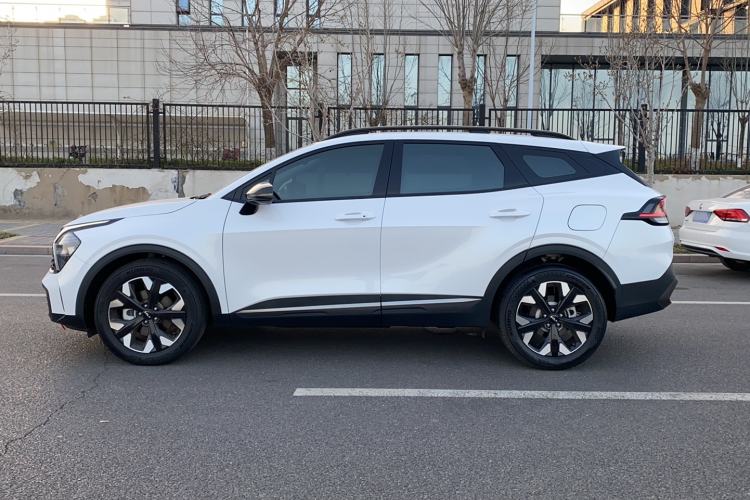 Used Kia Sportage (Chinese Domestic Model) 2023 2.0T Two-Wheel-Drive Prestige Edition