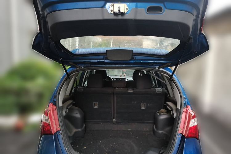 Used Suzuki Liana A6 2015 Hatchback 1.4L Manual Happiness Edition
